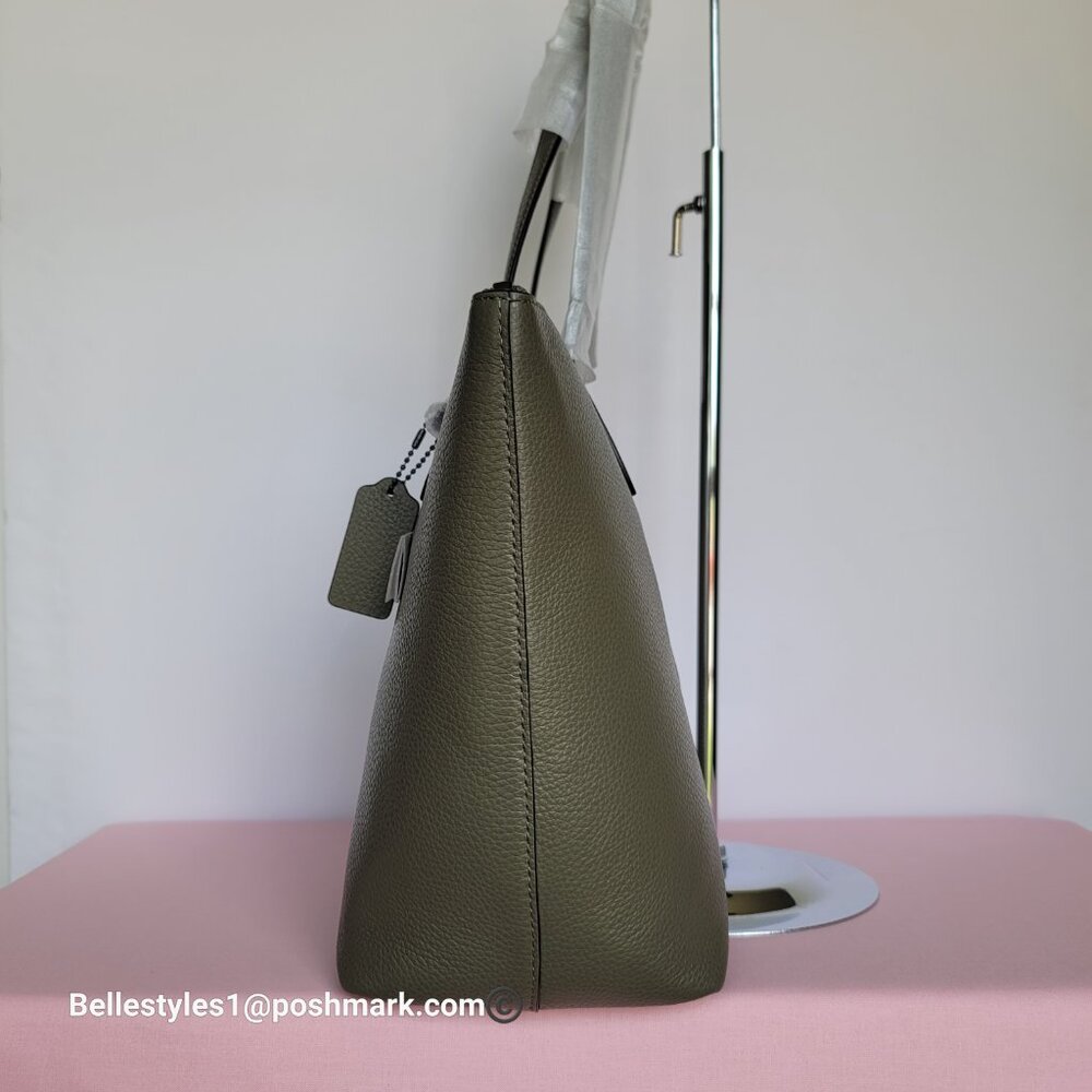 COACH Taylor Polished Pebbled Leather Large Tote- Army Green color ⭐ - Picture 6 of 16